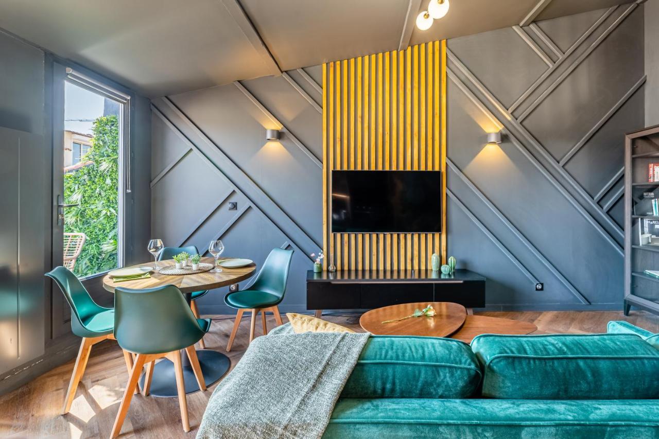 Loft En Ville - Duplex Terrasse Coeur Historique Avec Vue Degagee & Parking Souterrain Offert La Ciotat Exteriör bild