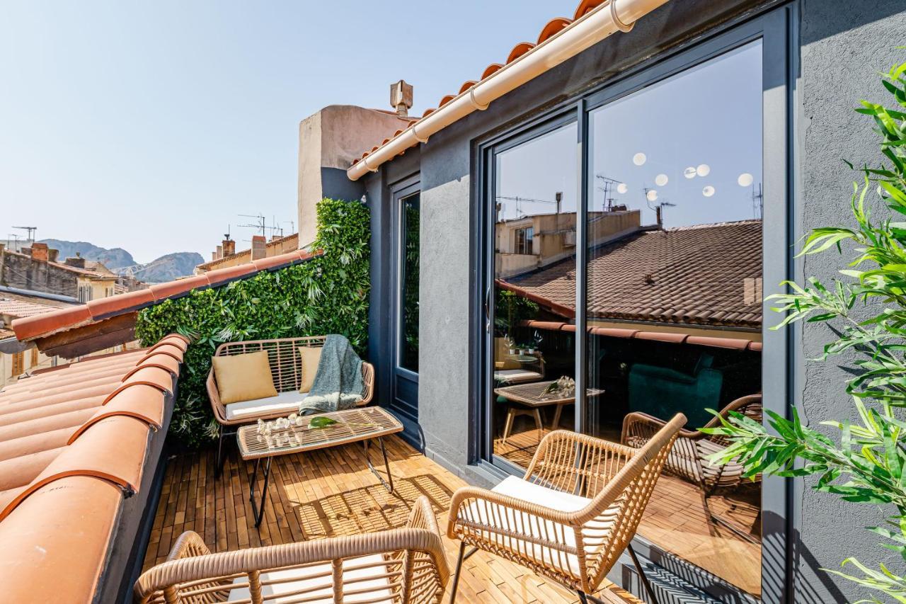 Loft En Ville - Duplex Terrasse Coeur Historique Avec Vue Degagee & Parking Souterrain Offert La Ciotat Exteriör bild